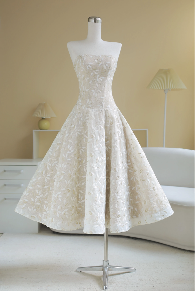 SÒ VINTAGE - GLAME đầm cúp phom xòe kèm choàng vai nơ